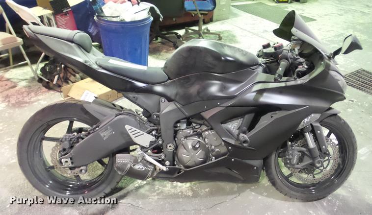 image for item L3288 2013 Kawasaki Ninja ZX636F motorcycle