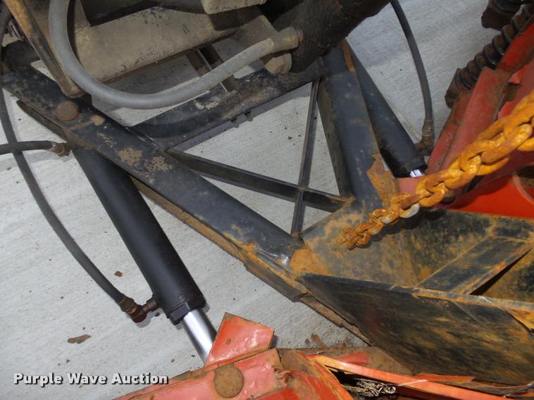 image for item L4243 2000 Chevrolet Silverado 2500 LS Ext. Cab pickup truck