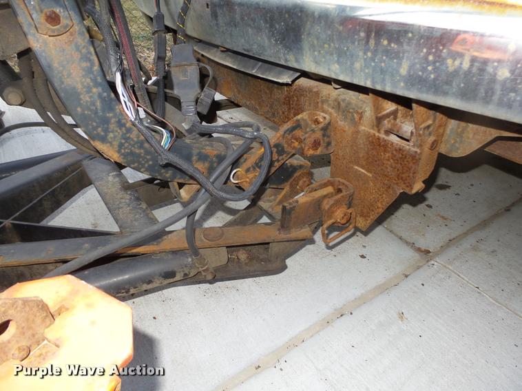 image for item L4243 2000 Chevrolet Silverado 2500 LS Ext. Cab pickup truck