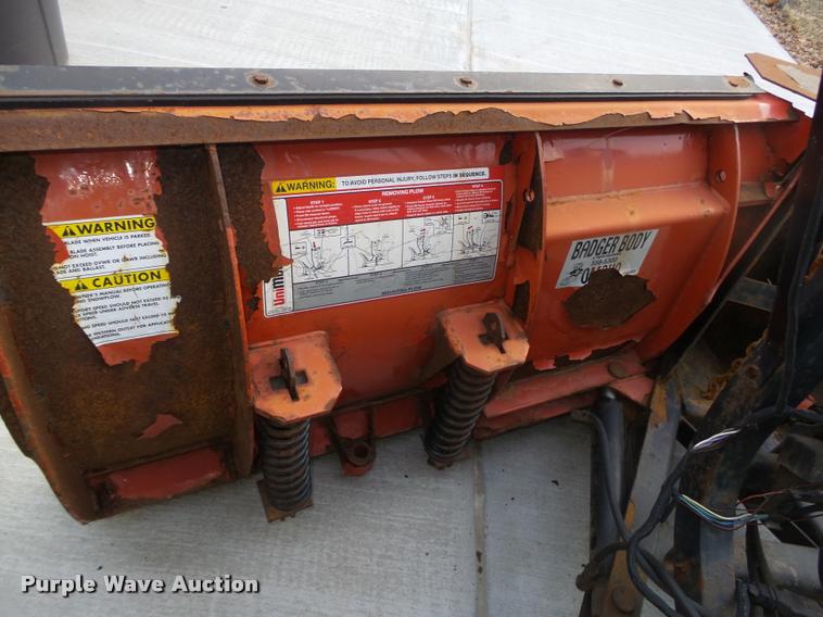 image for item L4243 2000 Chevrolet Silverado 2500 LS Ext. Cab pickup truck