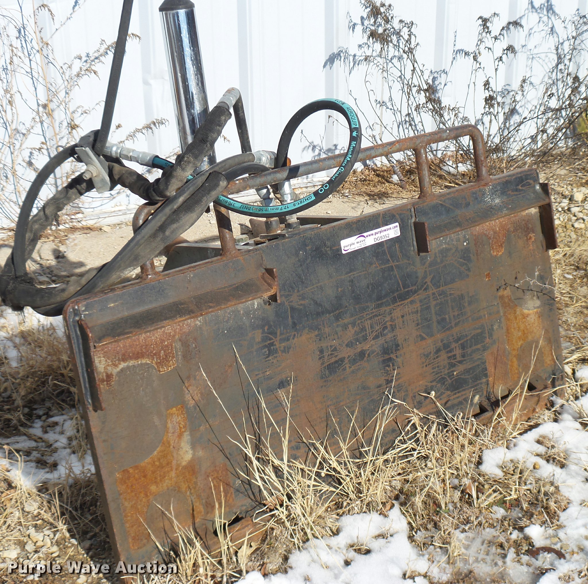 Eaco Eliminator skid steer breaker in Wichita, KS Item DG9352 sold
