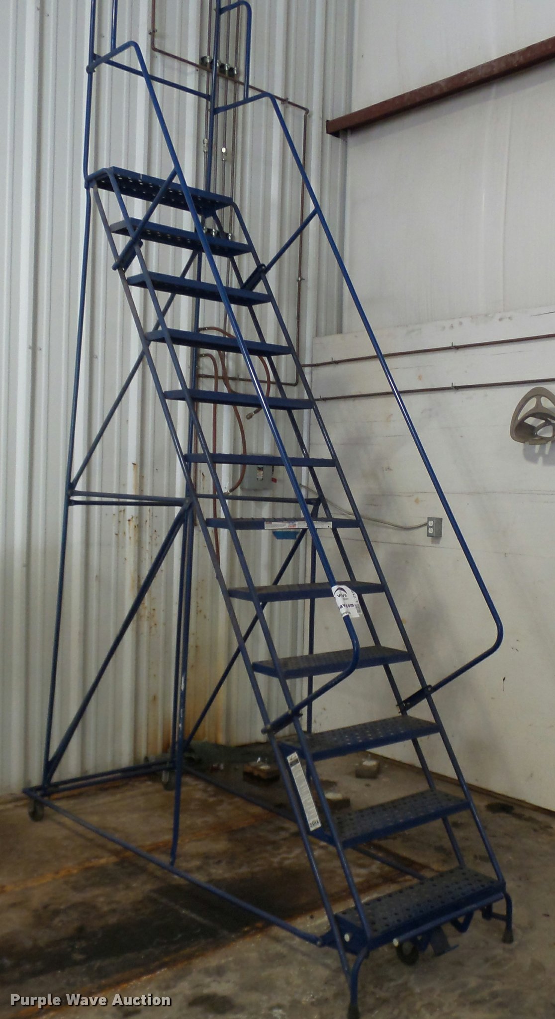Louisville warehouse ladder in Kansas City, MO Item L7198 sold