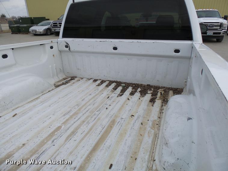 image for item AV9863 2007 Chevrolet Silverado 1500 Crew Cab pickup truck