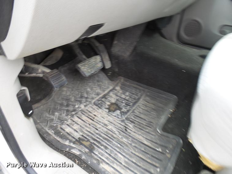 image for item AV9863 2007 Chevrolet Silverado 1500 Crew Cab pickup truck