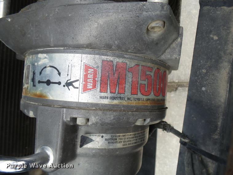 image for item AV9864 2011 Dodge Ram 5500 HD bucket truck