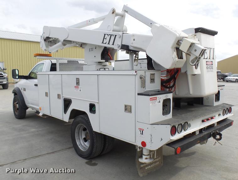 image for item AV9865 2012 Dodge Ram 5500 HD bucket truck