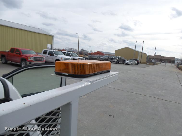 image for item AV9865 2012 Dodge Ram 5500 HD bucket truck