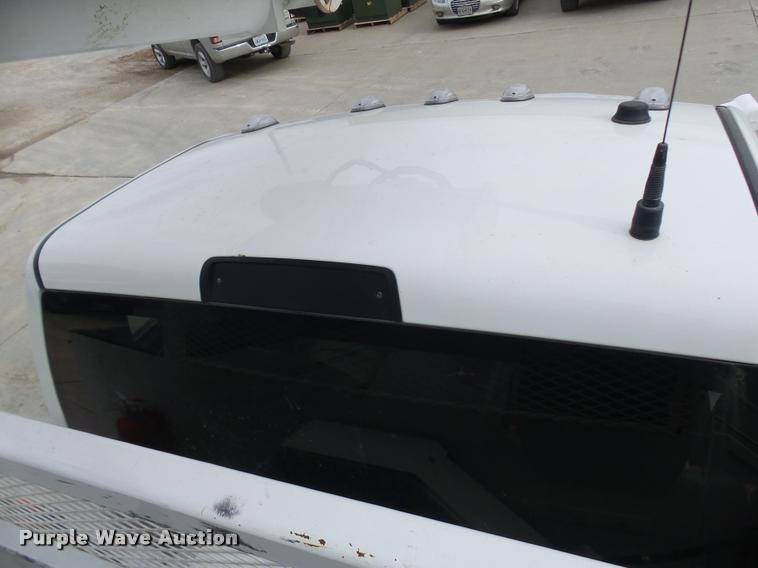 image for item AV9865 2012 Dodge Ram 5500 HD bucket truck