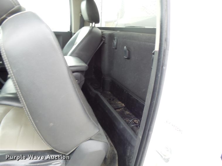 image for item AV9865 2012 Dodge Ram 5500 HD bucket truck