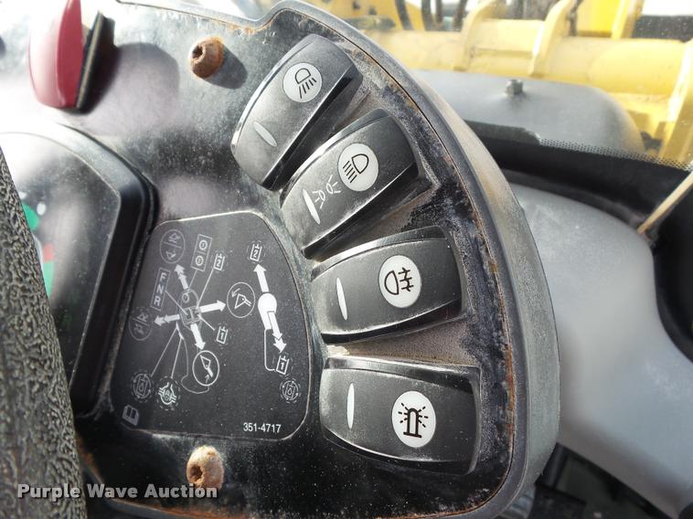 image for item BZ9977 2011 Caterpillar 906H wheel loader