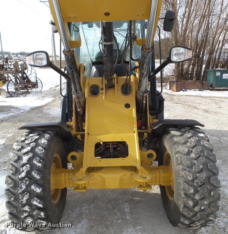 image for item BZ9977 2011 Caterpillar 906H wheel loader