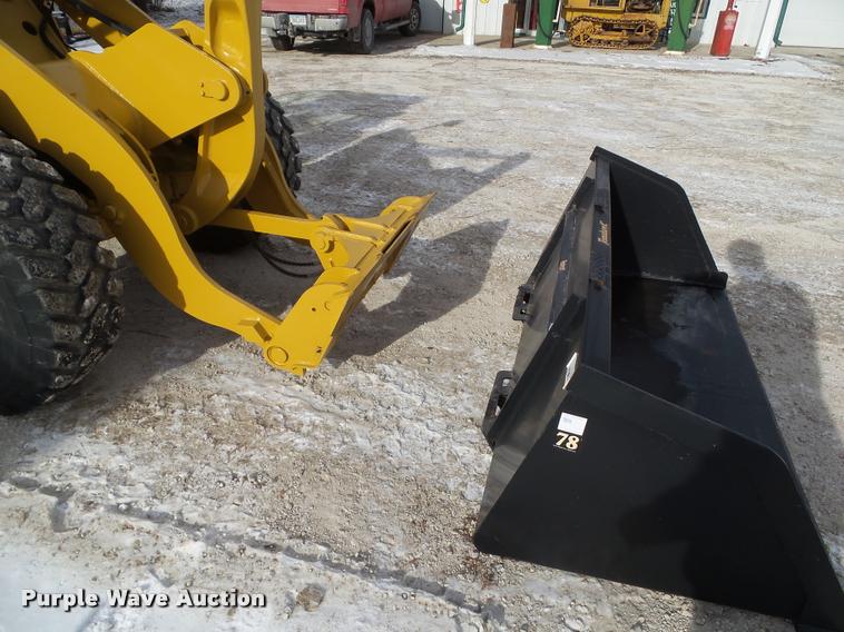 image for item BZ9977 2011 Caterpillar 906H wheel loader