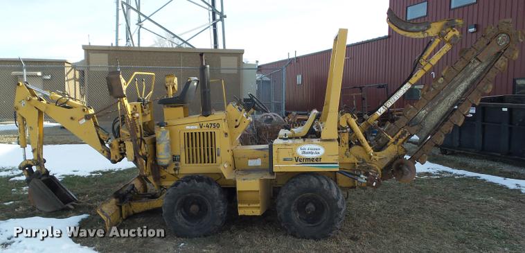 image for item BZ9982 1992 Vermeer V4750 trencher
