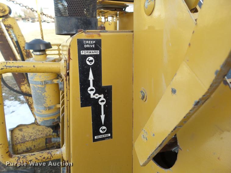 image for item BZ9982 1992 Vermeer V4750 trencher