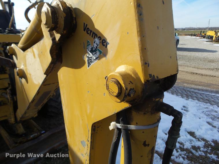 image for item BZ9982 1992 Vermeer V4750 trencher