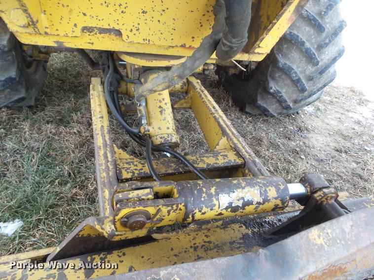 image for item BZ9982 1992 Vermeer V4750 trencher