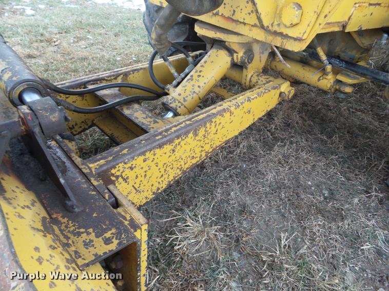image for item BZ9982 1992 Vermeer V4750 trencher