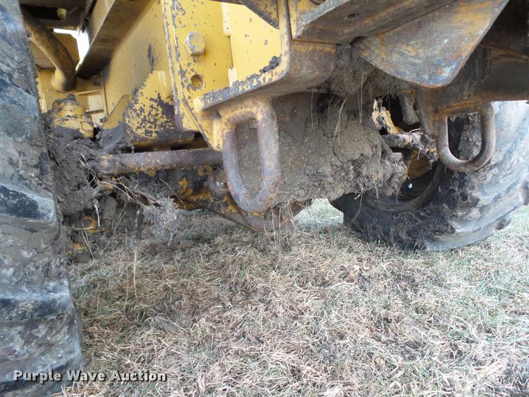 image for item BZ9982 1992 Vermeer V4750 trencher