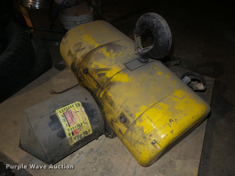 image for item CA9353 Heartland Products Budgit overhead hoist