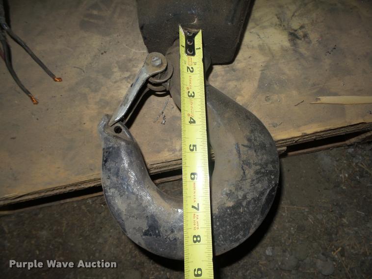 image for item CA9353 Heartland Products Budgit overhead hoist