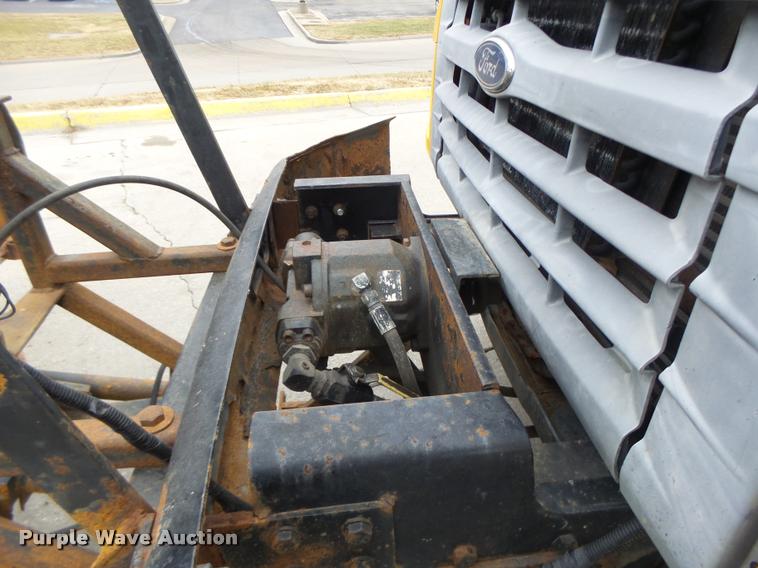 image for item DA3252 1998 Ford F800 Super Duty dump truck