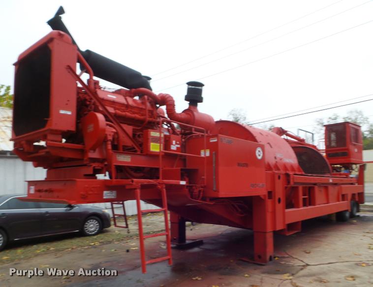 image for item DA5107 1990 Morbark waste grinder