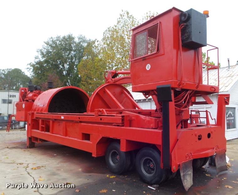 image for item DA5107 1990 Morbark waste grinder