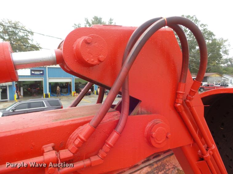 image for item DA5107 1990 Morbark waste grinder