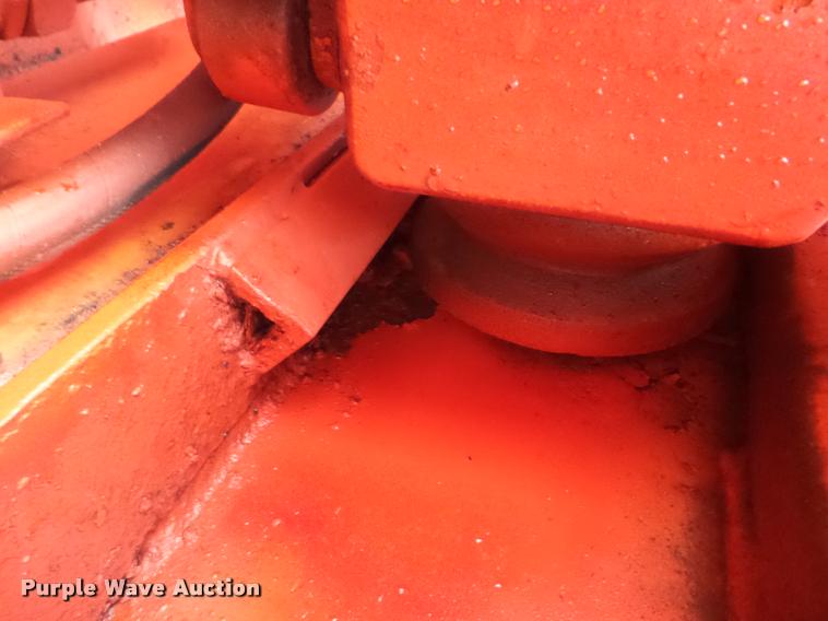 image for item DA5107 1990 Morbark waste grinder