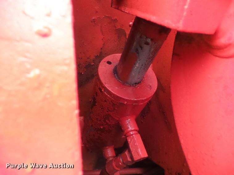 image for item DA5107 1990 Morbark waste grinder