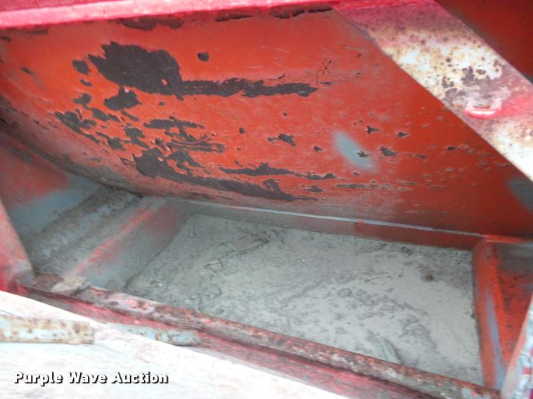 image for item DA5107 1990 Morbark waste grinder