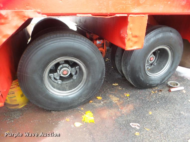 image for item DA5107 1990 Morbark waste grinder