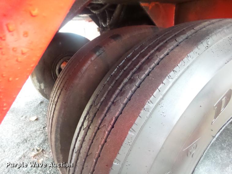 image for item DA5107 1990 Morbark waste grinder