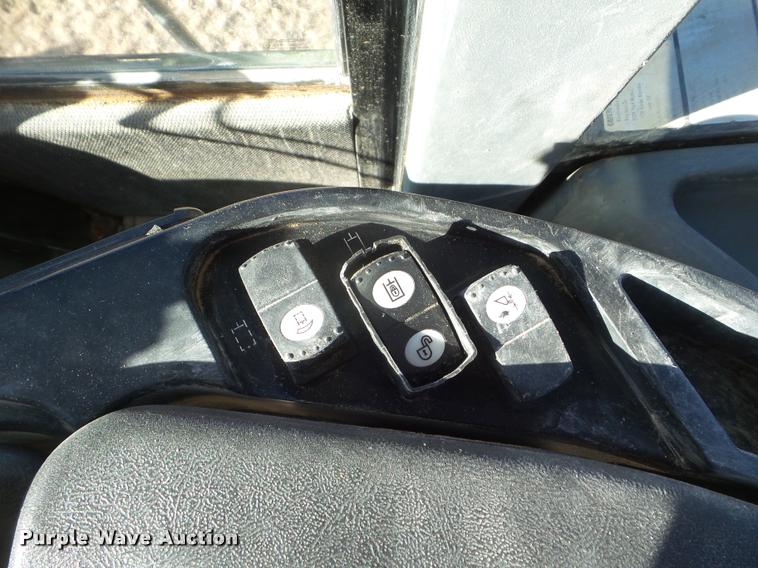 image for item DA5238 2007 Caterpillar 962H wheel loader