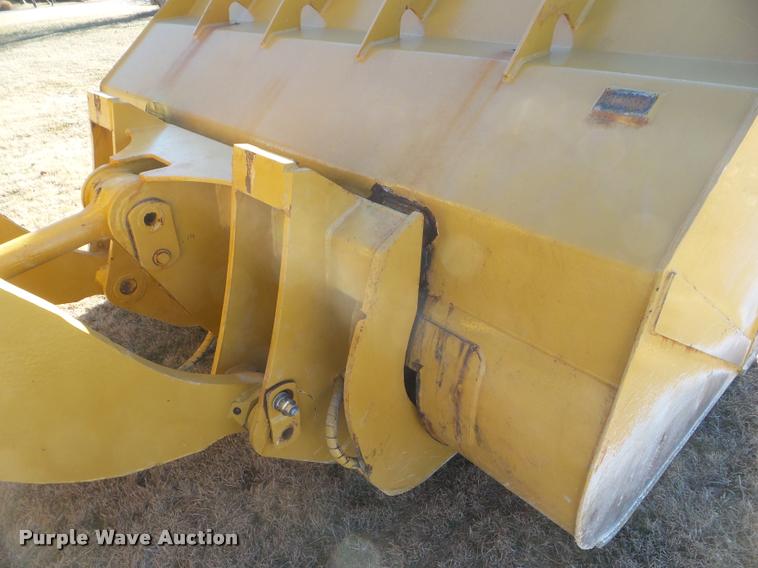 image for item DA5238 2007 Caterpillar 962H wheel loader