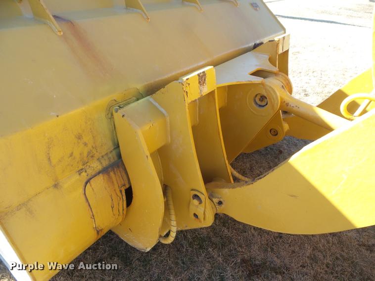 image for item DA5238 2007 Caterpillar 962H wheel loader