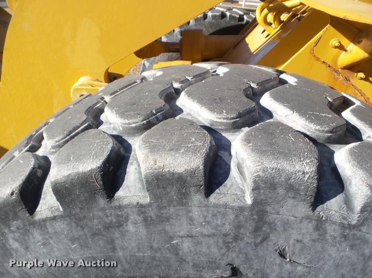 image for item DA5238 2007 Caterpillar 962H wheel loader