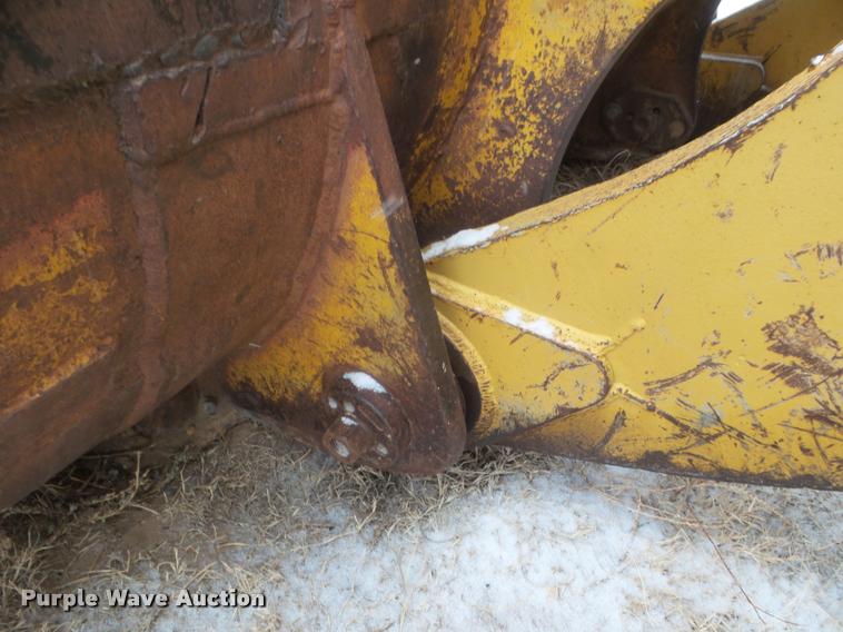 image for item DA5247 1981 Caterpillar 988B wheel loader