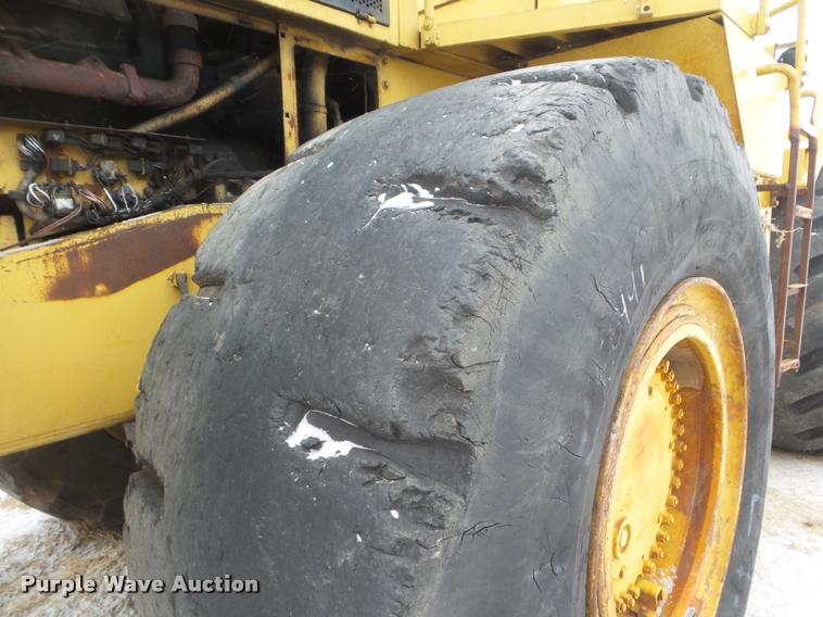 image for item DA5247 1981 Caterpillar 988B wheel loader