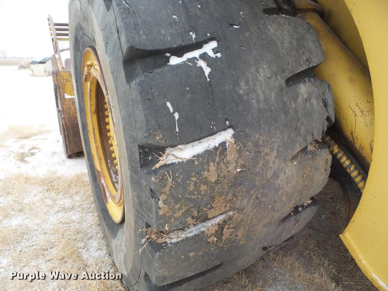 image for item DA5247 1981 Caterpillar 988B wheel loader
