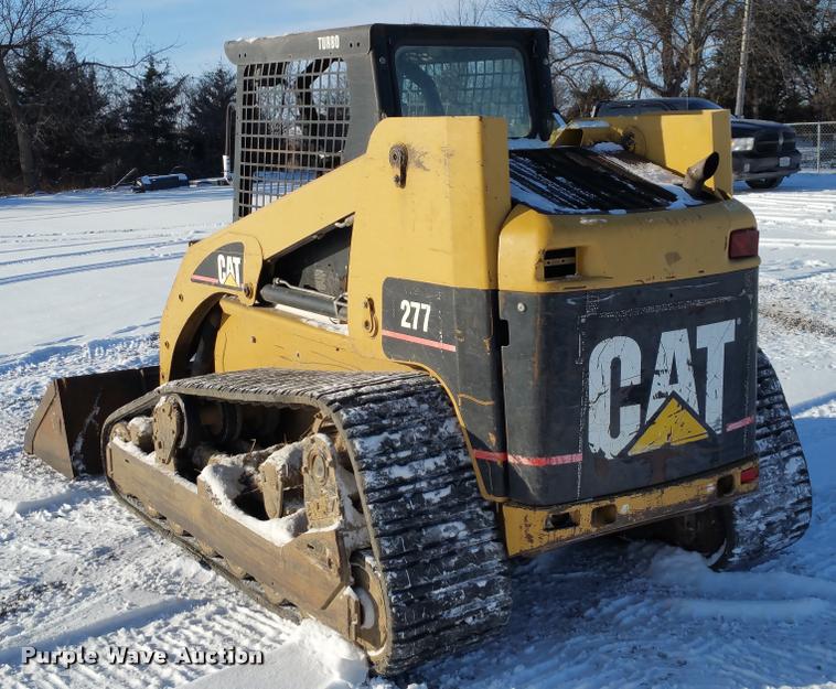 image for item DA5825 2004 Caterpillar 277 skid steer