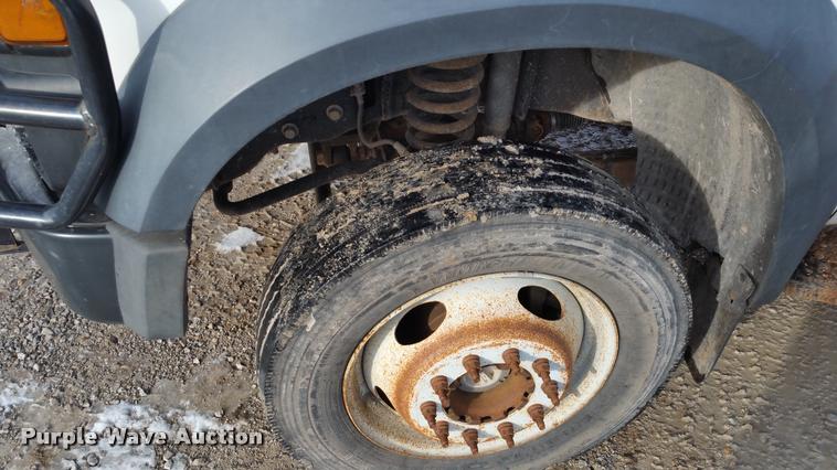 image for item DA5829 2008 Ford F450 Super Duty Crew Cab flatbed truck