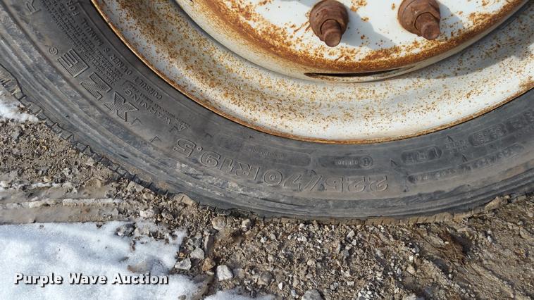 image for item DA5829 2008 Ford F450 Super Duty Crew Cab flatbed truck