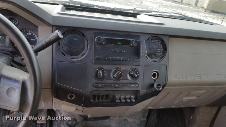 image for item DA5829 2008 Ford F450 Super Duty Crew Cab flatbed truck