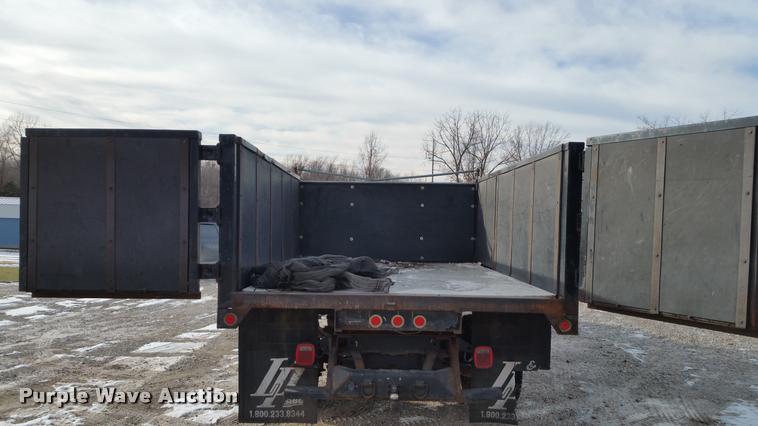 image for item DA5830 2008 Ford F550 Crew Cab dump truck