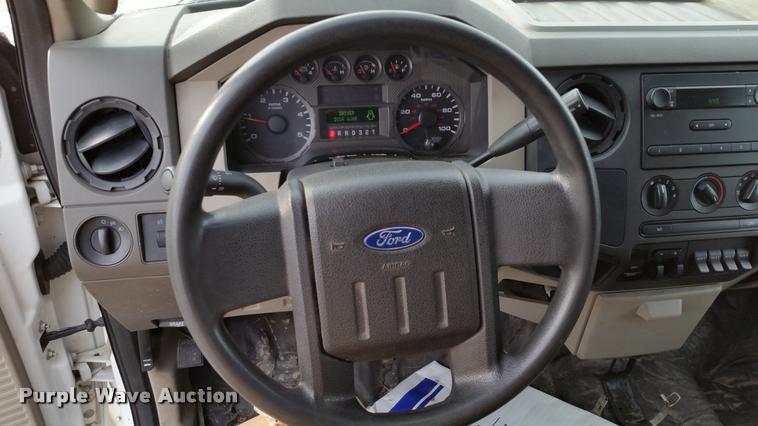 image for item DA5830 2008 Ford F550 Crew Cab dump truck