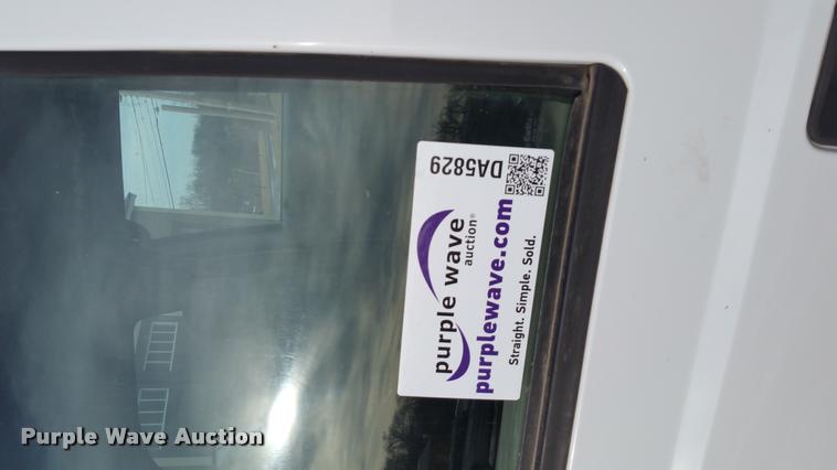 image for item DA5830 2008 Ford F550 Crew Cab dump truck