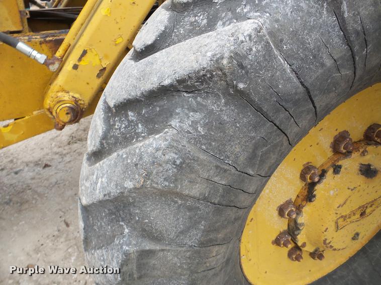 image for item DB2291 Pettibone Highlift Super 8 telehandler