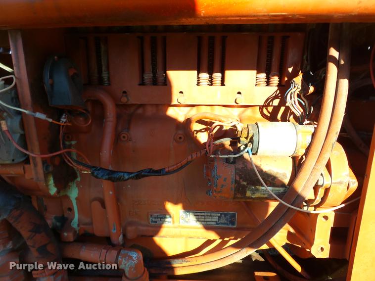 image for item DB5420 1988 Ditch Witch 6510 rock saw