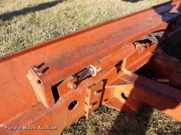 image for item DB5420 1988 Ditch Witch 6510 rock saw
